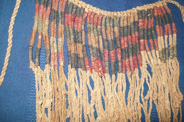 640px-Quipu_detalles.jpg
